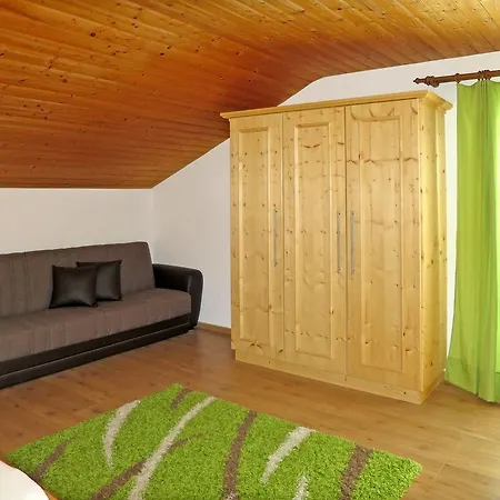 Stockachhof Apartmán *